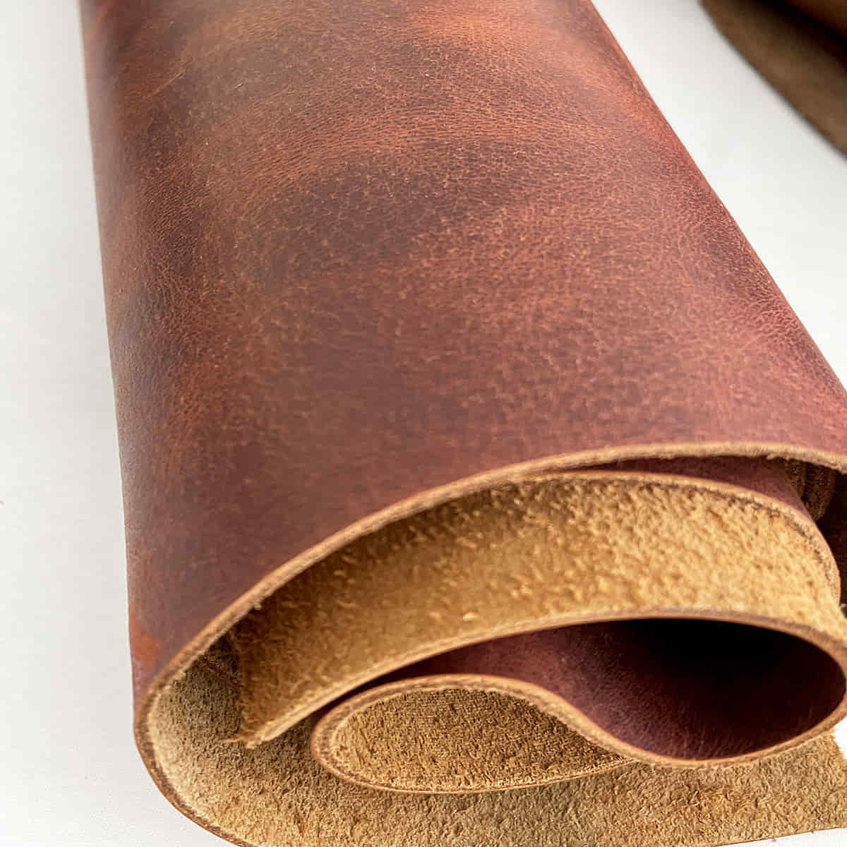 Green Crazy Horse Waxed cheapest Veg Tanned Thick 1,8/2mm Cowhide, calf hide for crafts, bags, shoes, belts, accessories, leather cases, straps,cover